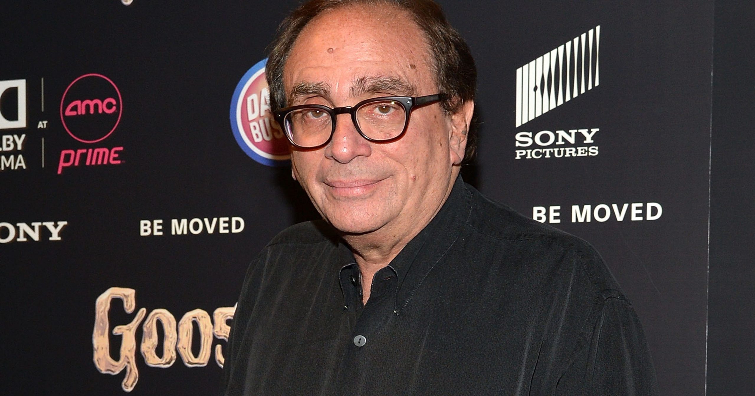 R l stine. R L Stine Goosebumps.