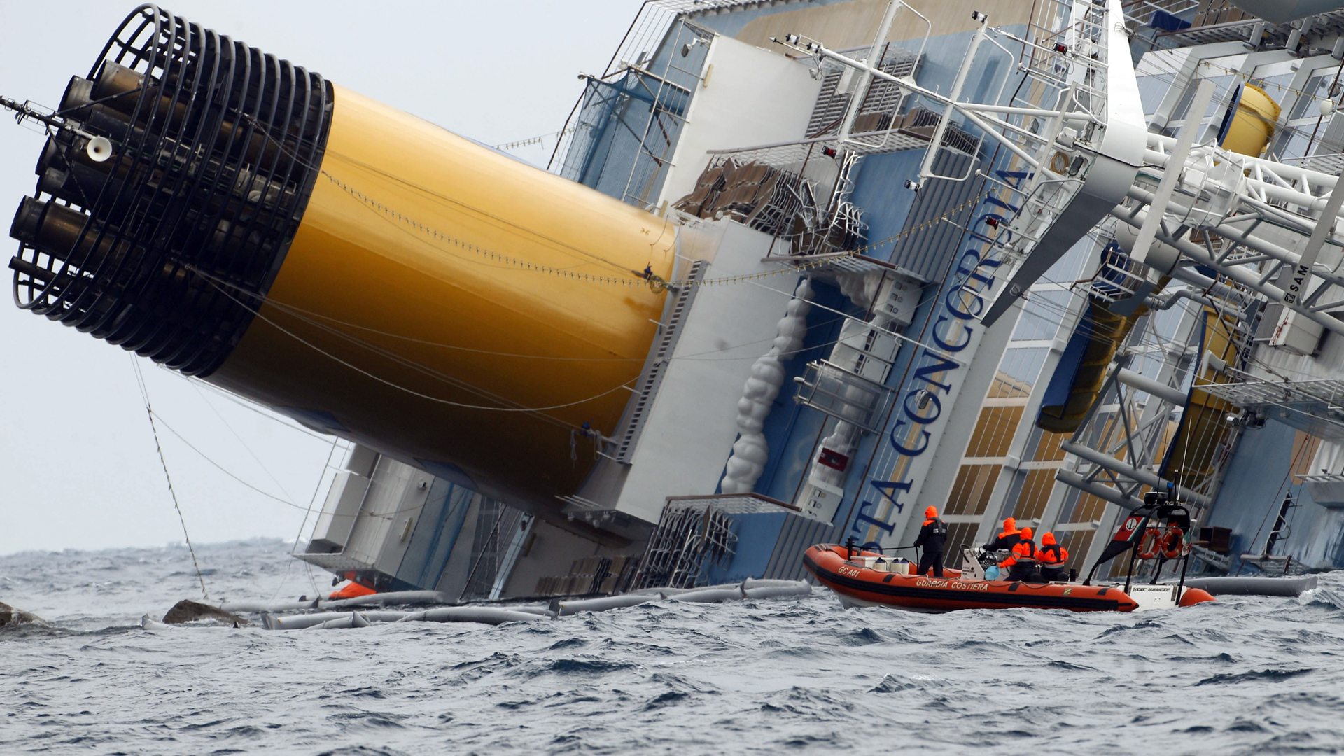 Shipping crashes. Biggest ship Sinking. Камера на судне. Бот судно.